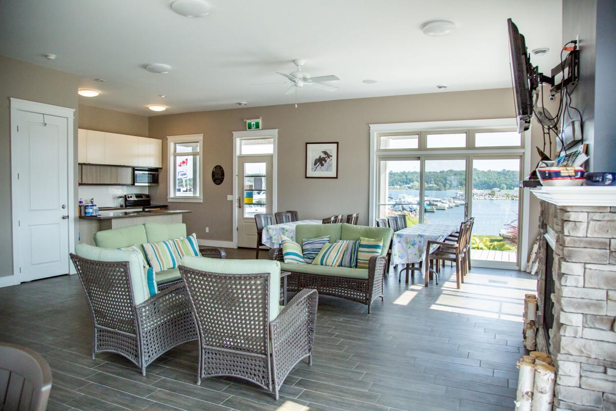 Views of Georgian Shores Marina